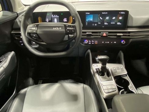New 2026 Kia Sportage EX FWD image 13