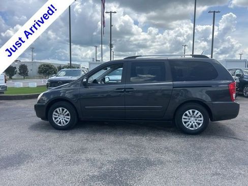 Used 2014 Kia Sedona LX FWD image 6