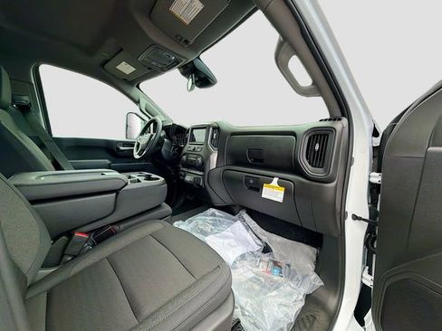 New 2026 Chevrolet Silverado 2500 Custom w/ Custom Value Package image 27