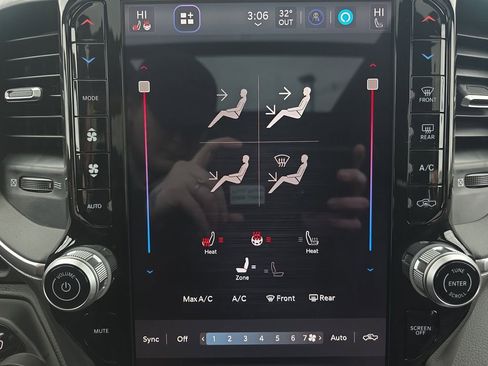 New 2026 RAM 1500 Big Horn AWD/4WD image 19