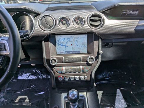Used 2020 Ford Mustang GT Premium w/ GT Performance Package RWD image 18