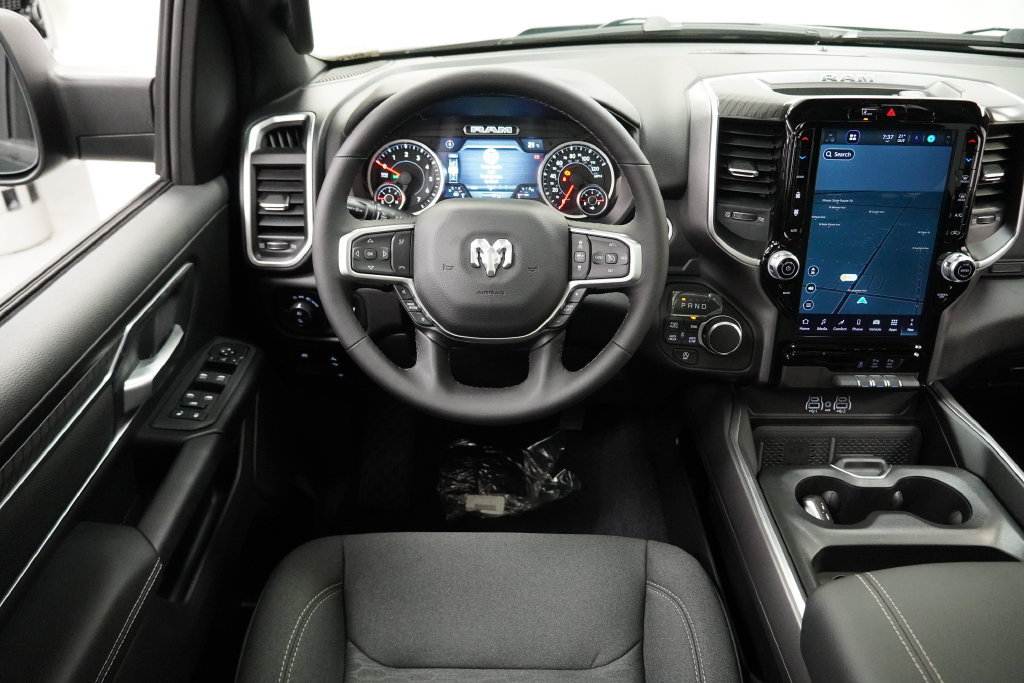 New 2026 RAM 1500 Big Horn AWD/4WD image 19