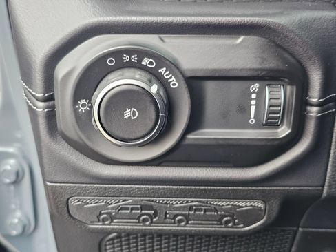 New 2026 Jeep Wrangler Rubicon AWD/4WD image 30