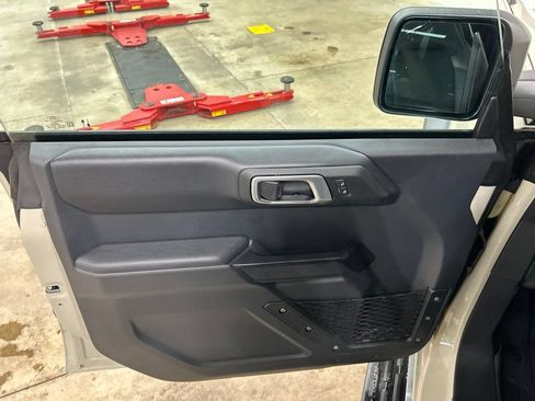 Certified 2026 Ford Bronco Outer Banks AWD/4WD image 15