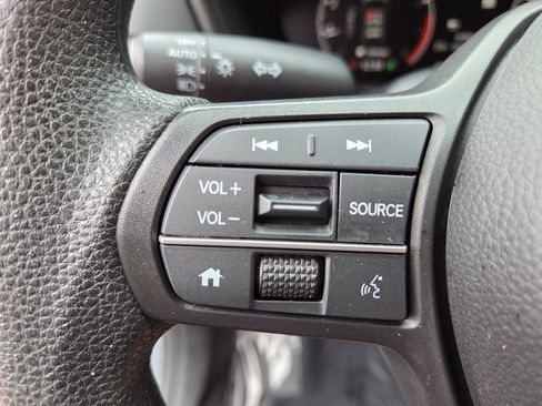 Certified 2025 Honda CR-V EX image 22