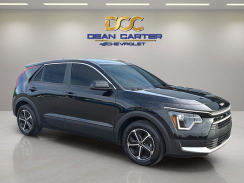 Used 2025 Kia Niro LX FWD image 7