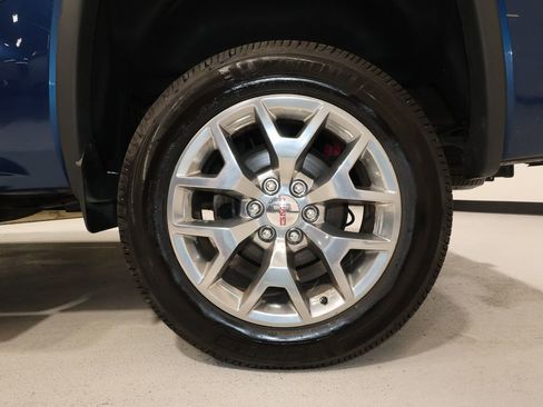 Used 2018 GMC Sierra 1500 SLT w/ SLT Premium Package image 20