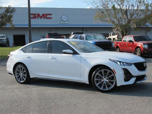 Used 2024 Cadillac CT5 V w/ Platinum Package image 2