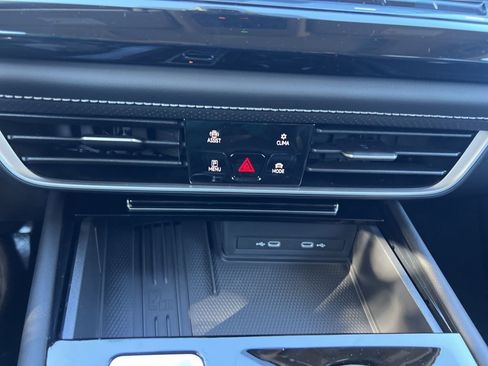 New 2026 Volkswagen Atlas SE image 25