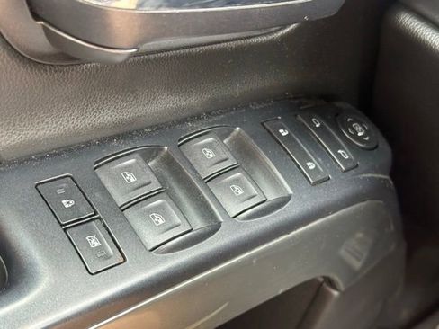 Used 2017 Chevrolet Silverado 2500 LT w/ LT Convenience Package image 19