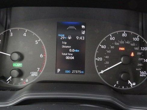 Used 2023 Toyota Corolla LE w/ LE Convenience Package image 25