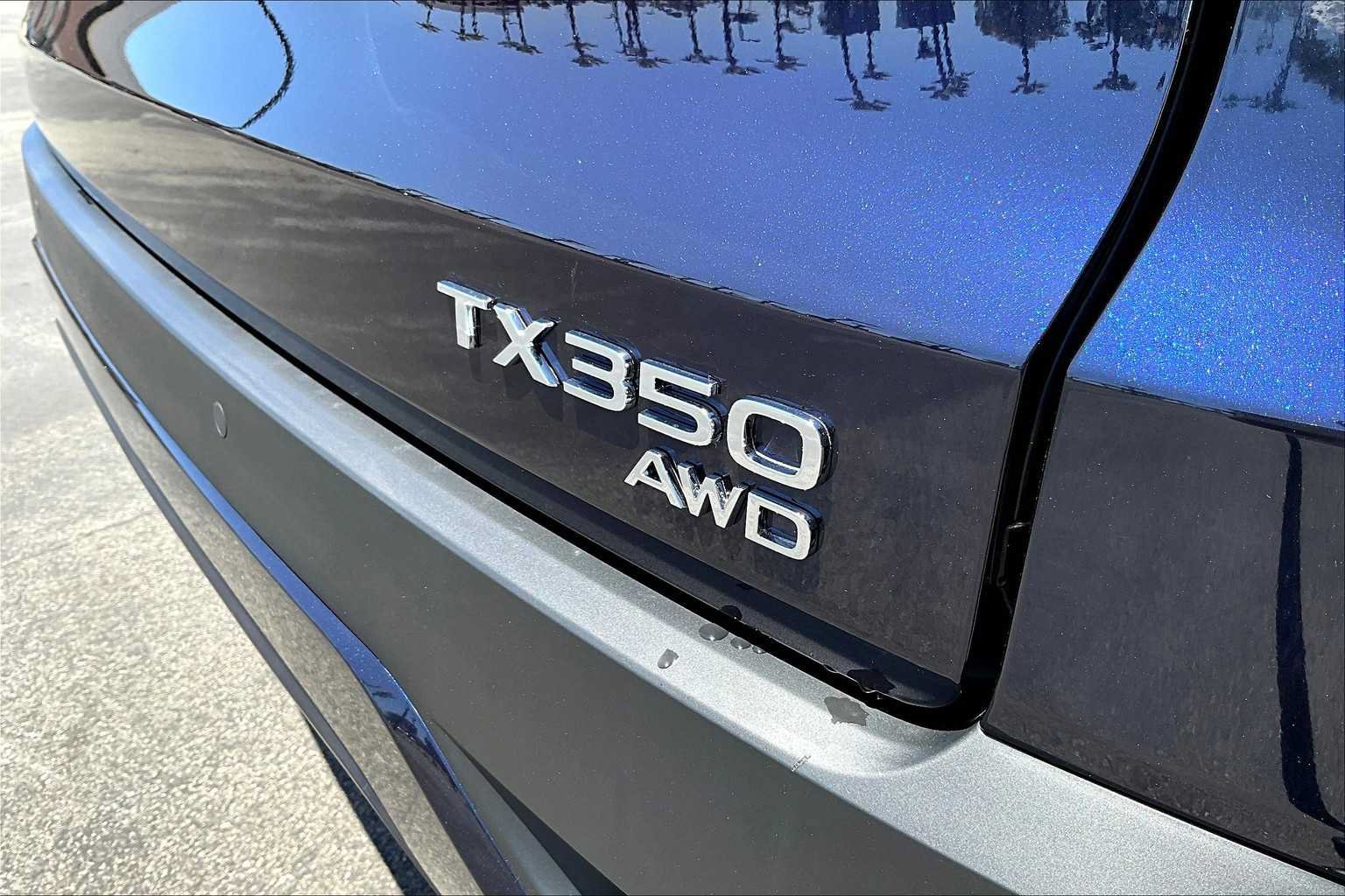 Used 2025 Lexus TX 350 AWD w/ Technology Package image 8