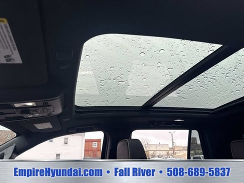 Used 2023 Chevrolet Tahoe Premier w/ Premium Package 2 AWD/4WD image 24
