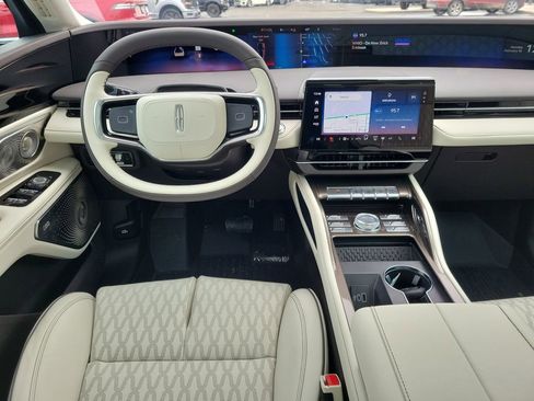 New 2026 Lincoln Nautilus Black Label image 12