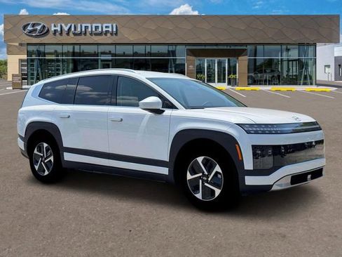 New 2026 Hyundai Ioniq 9 S image 11