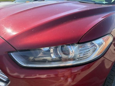 Used 2016 Ford Fusion SE w/ Equipment Group 201A FWD image 8