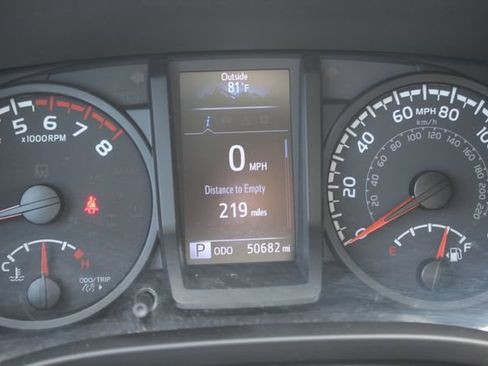 Used 2021 Toyota Tacoma 4x4 Access Cab image 15