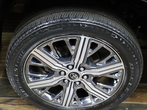 Used 2024 Toyota Sequoia Capstone image 24