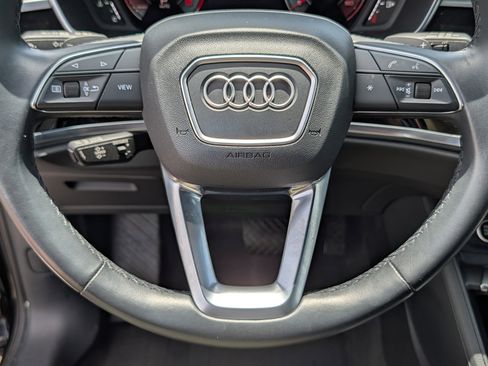 Used 2022 Audi Q3 2.0T Premium Plus AWD/4WD image 25