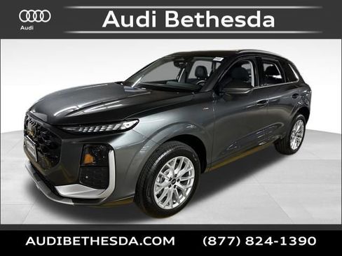 New 2026 Audi Q3 quattro 2.0T AWD/4WD image 3