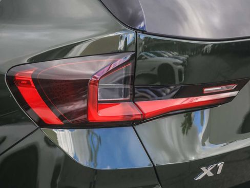 Certified 2023 BMW X1 xDrive28i w/ Convenience Package image 7