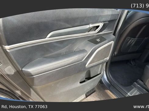 Used 2022 Kia Telluride S FWD image 25