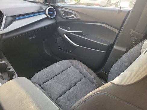 Used 2024 Chevrolet Trax LS image 13