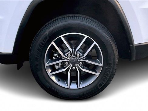 Certified 2021 Jeep Grand Cherokee Limited w/ Trailer Tow Group IV image 35