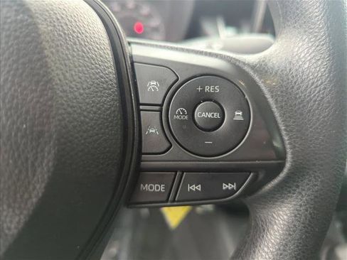 Certified 2025 Toyota Corolla LE image 13