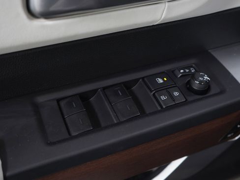 Used 2022 Toyota Tundra Capstone image 24