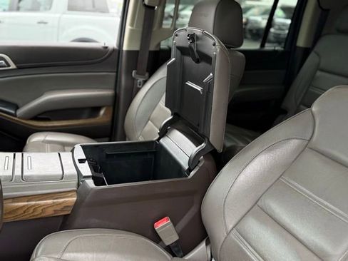 Used 2019 GMC Yukon XL Denali w/ Denali Ultimate Package image 38