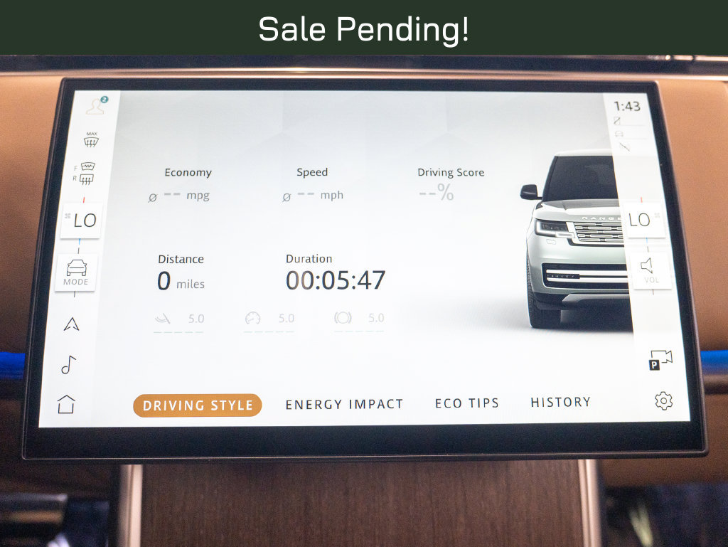 Certified 2025 Land Rover Range Rover SE AWD/4WD image 26