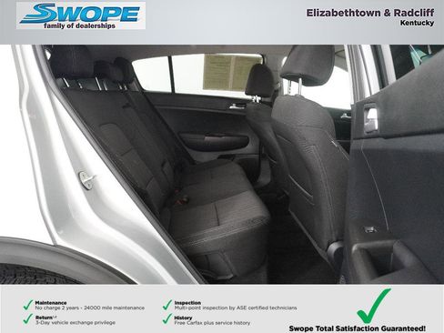 Used 2022 Kia Sportage LX AWD/4WD image 9