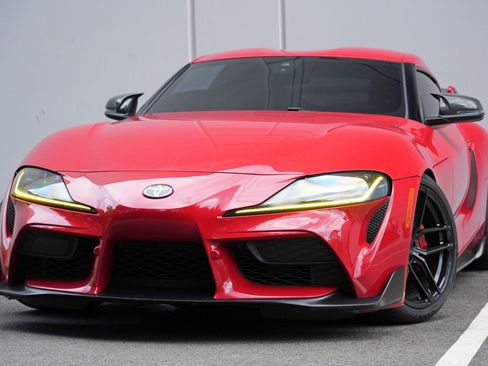 Used 2022 Toyota Supra w/ Safety & Technology Package RWD image 3