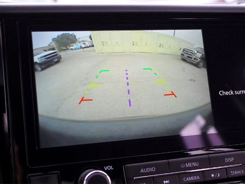 Used 2025 Nissan Frontier Pro-X image 16