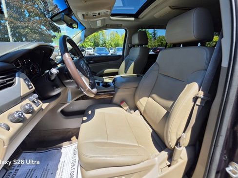 Used 2015 GMC Yukon XL SLT w/ Open Road Package AWD/4WD image 14