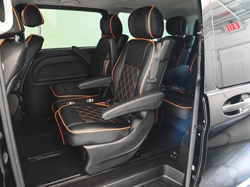 Used 2023 Mercedes-Benz Metris Passenger image 25
