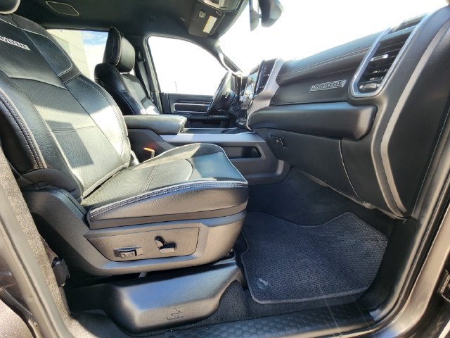 Used 2023 RAM 2500 Laramie AWD/4WD image 17