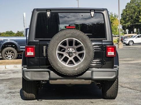 Used 2021 Jeep Wrangler Unlimited Sport image 12