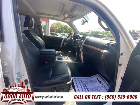 Used 2017 Toyota 4Runner Limited AWD/4WD image 14
