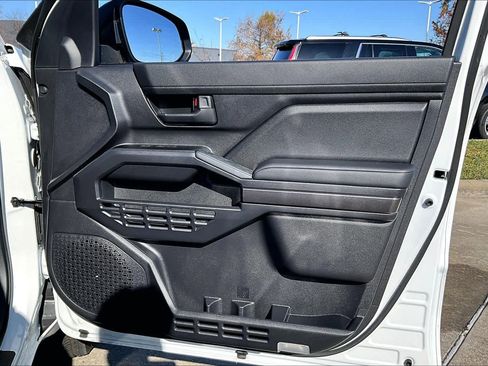 Used 2025 Toyota 4Runner SR5 image 21