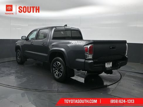 Used 2023 Toyota Tacoma TRD Sport AWD/4WD image 8