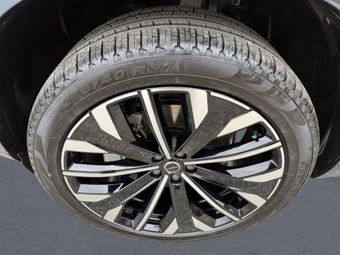 New 2026 Volvo XC90 B6 Ultra image 8