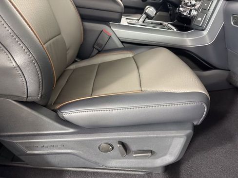 New 2025 Ford F150 Lariat w/ Equipment Group 501A Mid image 23