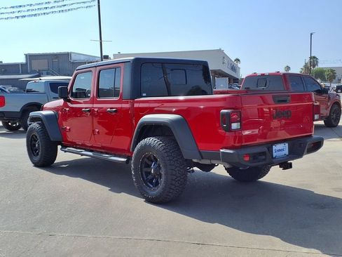 Used 2023 Jeep Gladiator Sport AWD/4WD image 6