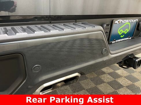 Certified 2022 GMC Sierra 1500 AT4 w/ Driver Alert Package I image 15