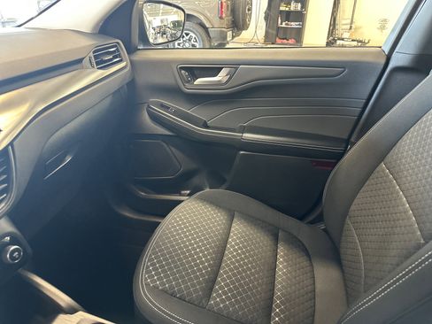 Used 2023 Ford Escape Active w/ Tech Pack #2 image 25