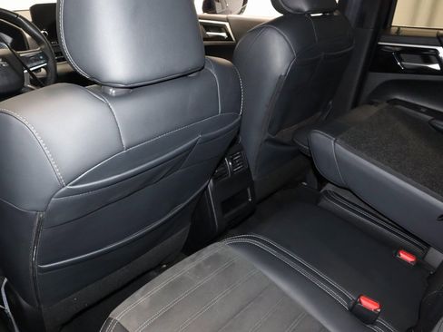 Used 2024 Mitsubishi Outlander SE image 20