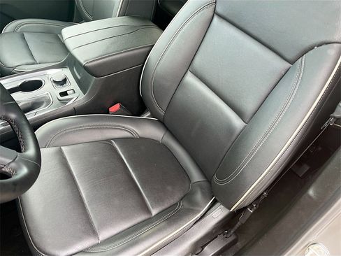 Used 2023 Chevrolet Traverse Premier w/ LPO, Floor Liner Package image 20