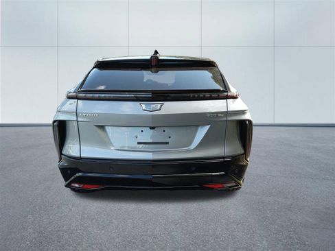 New 2025 Cadillac Lyriq Sport image 4